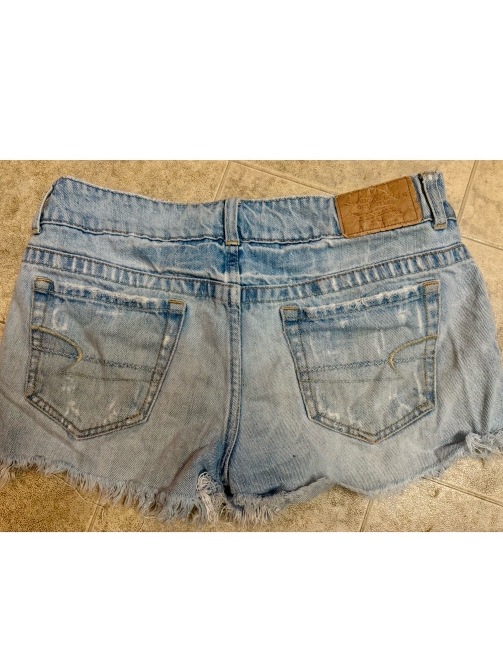 American Eagle Light Blue Denim Cutoff Lowrise Y2K Vintage Shorts size 6
